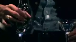 كلاسيكيات بنت بنت: حوريات عصبيات في فعل هاردكور