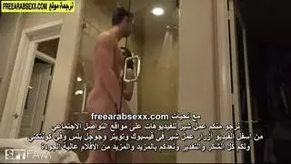 زوجة الابن مع الاب والخادم هندي