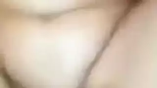 جميلة مصرية تحصل على نيك في فتحتها الضيقة