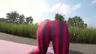 يقلعه البنطلون