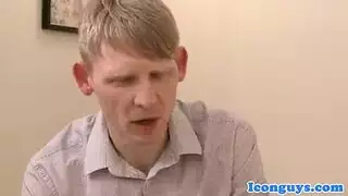 نيك شرجي مثلي ساخن أخذ الزب عميقاً في طيزي