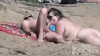 سكس شاطئ مخفي