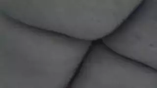 أم ضيقة الكس من المنصورة تُمارس الجنس بقسوة مع ابن عمها