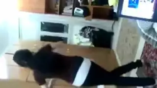أميرة مصرية مدللة تمارس الجنس باثنين من العرب بعد الرقص