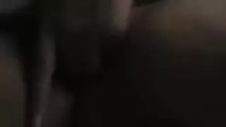 ملكة الاستمناء المصرية تجعل المشاهدين يقذفون