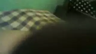 فتاة عربية غير عالمة تحصل على نيك شرجي ومهبلي قاسي في تسجيل سري