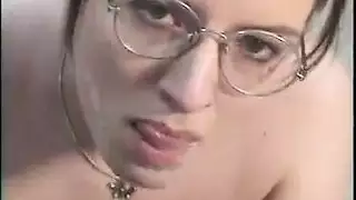 تجيب حاجات بيضه