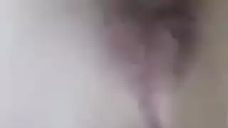 عربيه ساقطه ببزاز كبيره تقدم عرض فاجر على الكاميرا