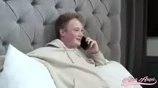 الينا انجل تنتاك من ابن صديقتها