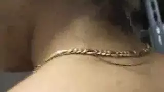 اب بيشتكي له بنتو وهي بتعق الجنس وتفجء متع