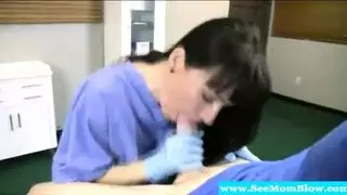 الفوز بمسابقة الشعر بفيلم إباحي عميق وصعب
