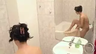 وضعية كلب خشن مع بريكر