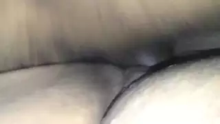 جنس حظيرة: إباحي عنيف مع فحل قاسي