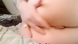 مفلس فتاة وشم يلعب مع الحمار