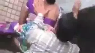 فتيات جنوب آسيا يتم نكاح وجوههن وضربهن بقوة
