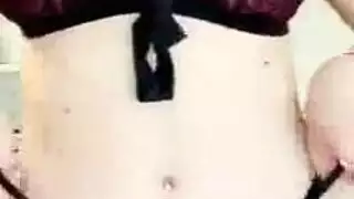 ملاك شقي يحب الجنس الشرجي والاختناق بالقضيب الكبير