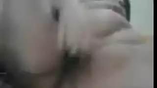 منقبه عربيه تدعك كسه تستمني