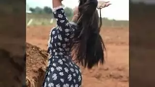 من عرض أزياء إلى جنس فموي عنيف: كيمو تملأ حلقها
