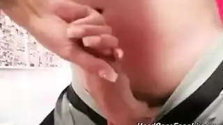 مساعد مكتب قائظ يتحول إلى دمية قذرة لرئيسها