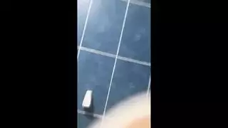 سيطرة شرجية قاسية باستخدام القصب