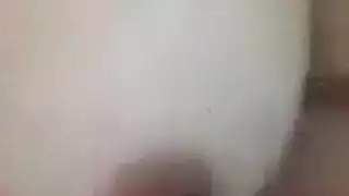 ستة ينيكون امرأة واحدة