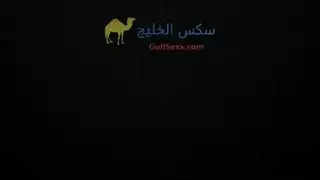 يصورها وينها مترجم