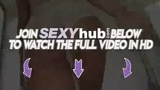 يدخل عليهى كل ليله