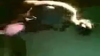 شم طيز مرته امام الكميرا عربي تدلعه بطيزه