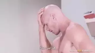 معاطع سكس نيك في مكتب مترجمة