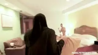 نيچ بنات دبي