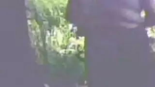 عاهرة مصرية مثارة بثدييها الضخمين في جنس جماعي