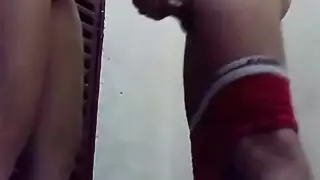 رجل اعمال بيحط ايدة فى كس نبيلة عبيد الممثلة