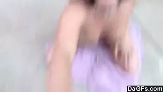 تريد رأيي بملابسها