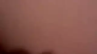 شقراء متحولة بقضيب نابض