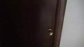 عربية حامل تخدم قضيب الجندي الأمريكي في باريس