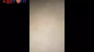 مشهد إباحي: طبيب يملأ شرج الشقراء بسائله المنوي