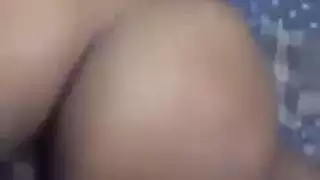 حصري: جماع جماعي في الحمام مع أسطورة أفلام للكبار