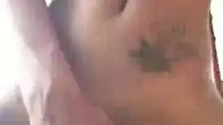 تستمني بجهاز ارعش