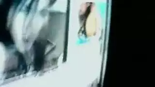 سر طالبات الكلية: جلسة استمناء ساخنة في الفصل