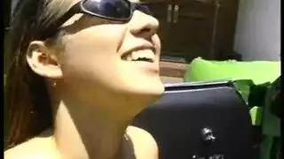 جنس طريق سريع: من مص إلى ركوب في مقعد السيارة