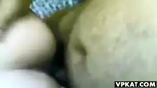 ينيك فيها بسرعة وضرب