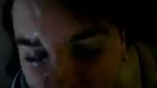 بنت بتتنك منزاب كبير نايما