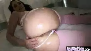 نيك عنيف وصراخ شرس وقوي زب كبير