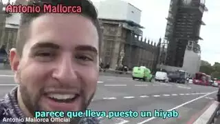 ثديي العربية الضخمان مغطيان بالمني