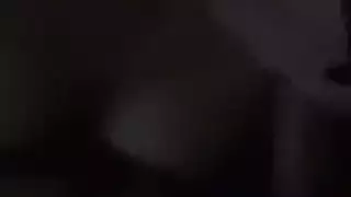 الذي يذاكر كثيرا ضخمة الثدي امرأة سمراء