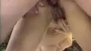 بنات منقبة تتوسل مني على وجوههن