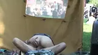 اختي وصاحبته يتحدون