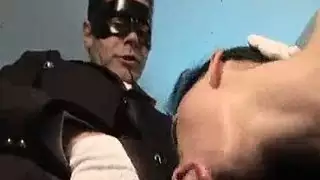 الاعتداء الجماعي الوحشي يطلق ردة فعل جسدية جامحة