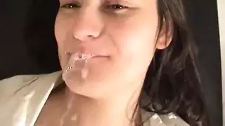 قضيب عربي منفلت: جنس صحراوي خام وعنيف