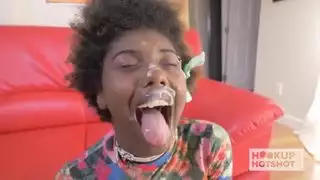 نجمة بورنو مصرية ساخنة في مشهد إباحي صريح